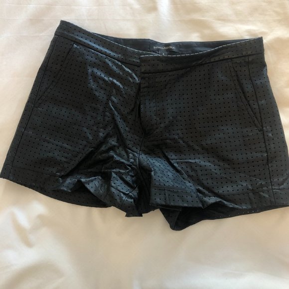Banana Republic leatherette shorts - Picture 1 of 7